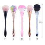 Brush the nail clean and remove dust - Simooe 